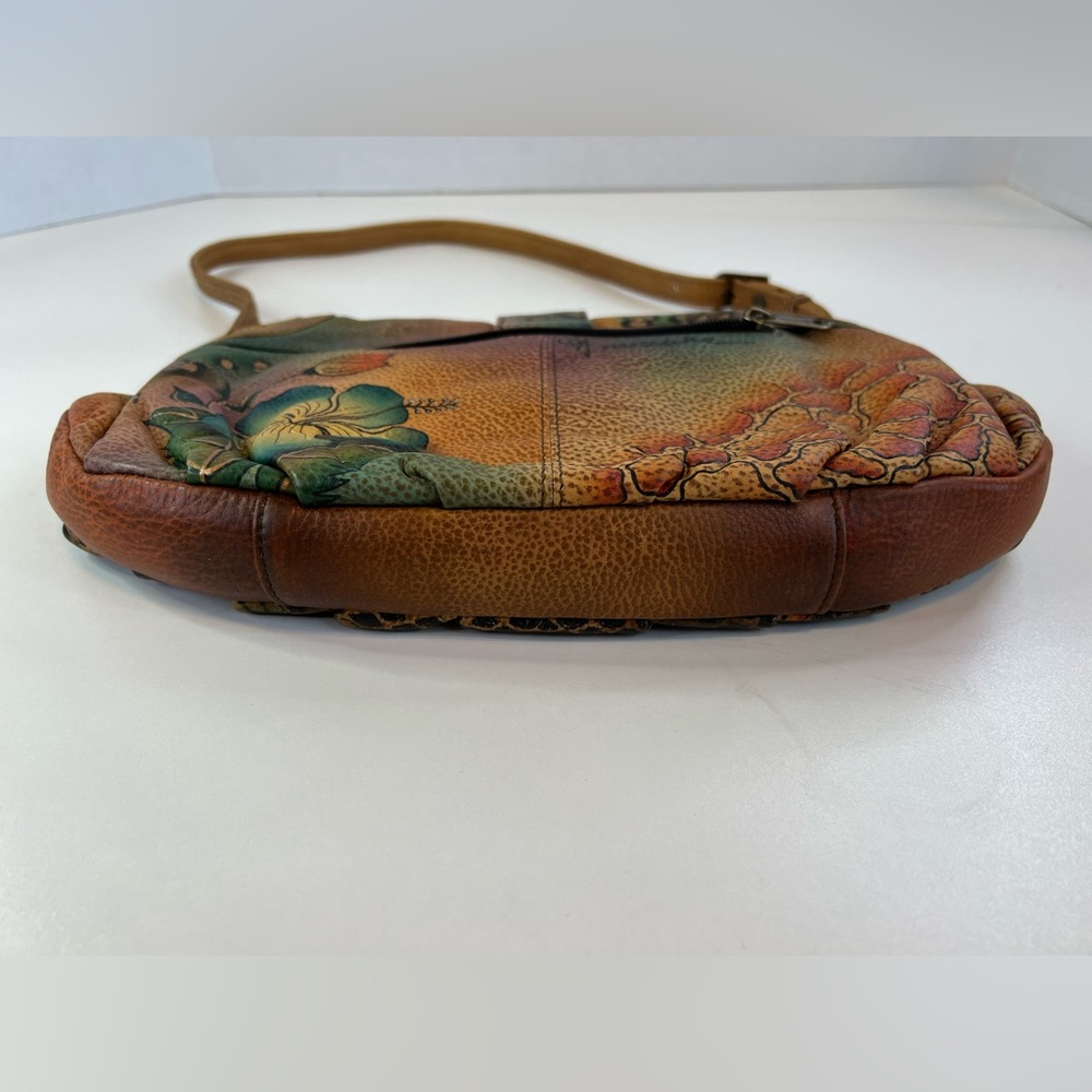 Anuschka Hand-Painted Shoulder Bag - Picture 5 of 13